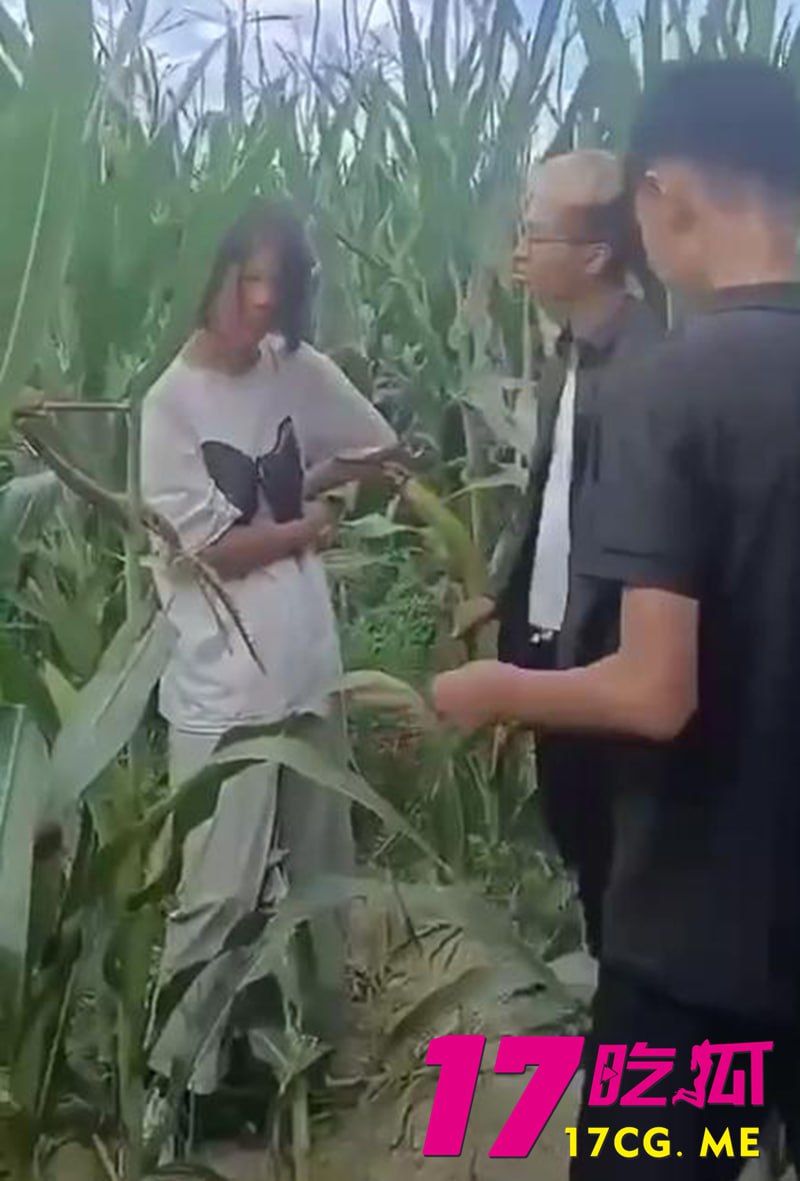 10-14-5-2.jpg 10-14-5-2.jpg